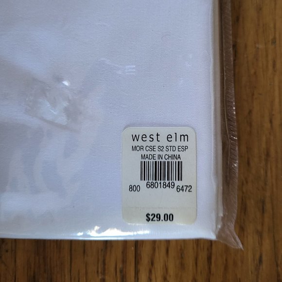 Vtg West Elm Standard Pillowcases - set of 2 - NWT - Picture 3 of 5